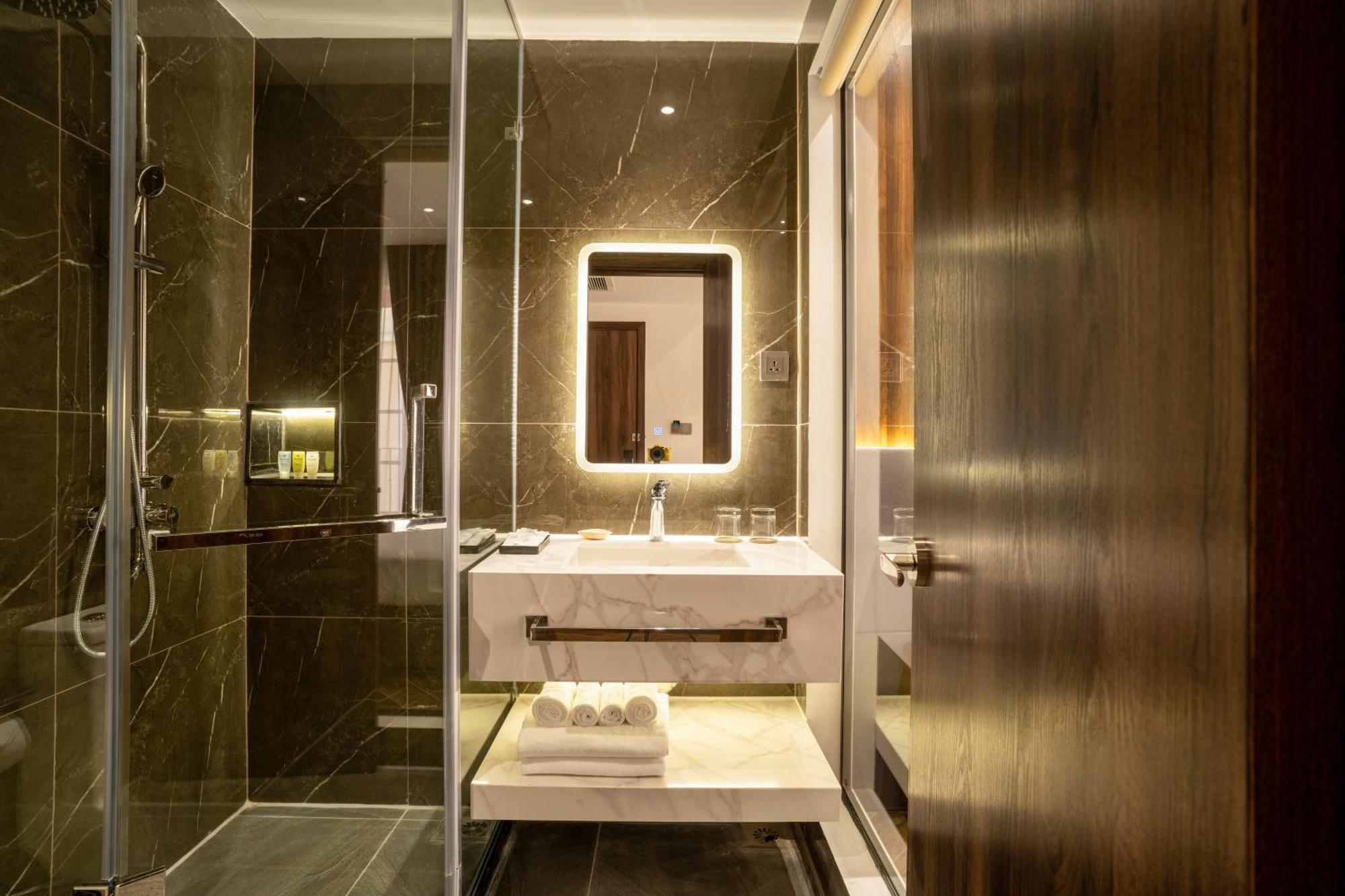 Calidum Phu Quoc Hotel 外观 照片